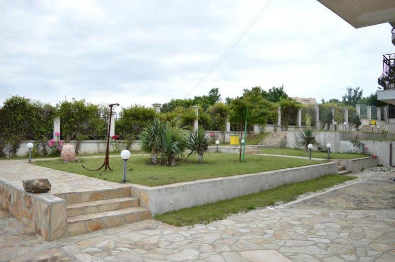 Menada Green Hills Apartments Созополь Экстерьер фото