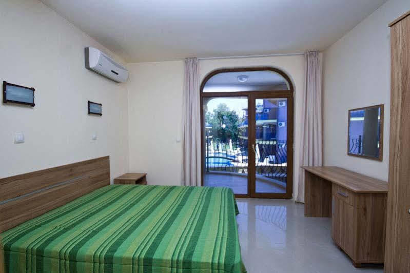 Menada Green Hills Apartments Созополь Экстерьер фото