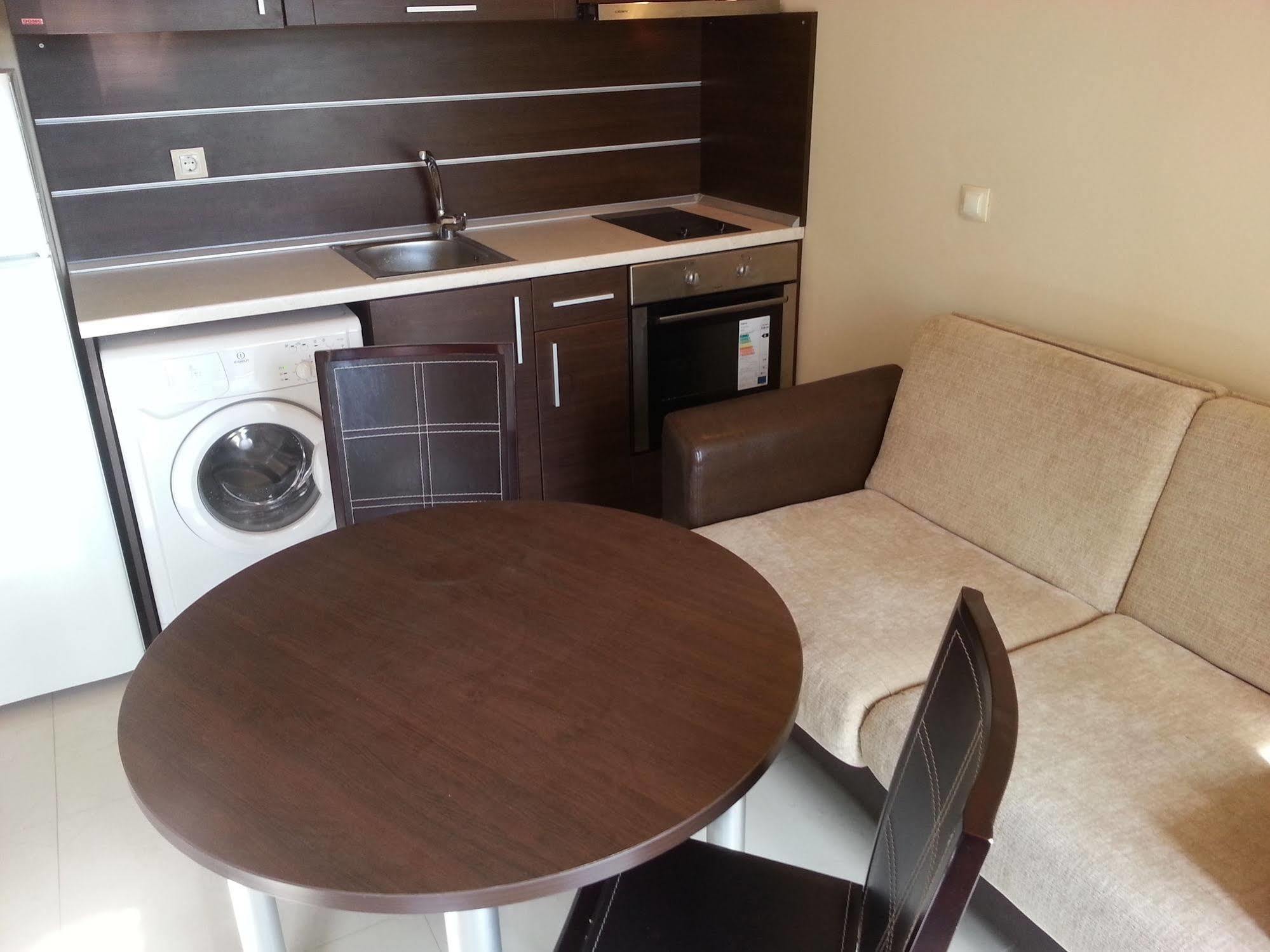 Menada Green Hills Apartments Созополь Экстерьер фото