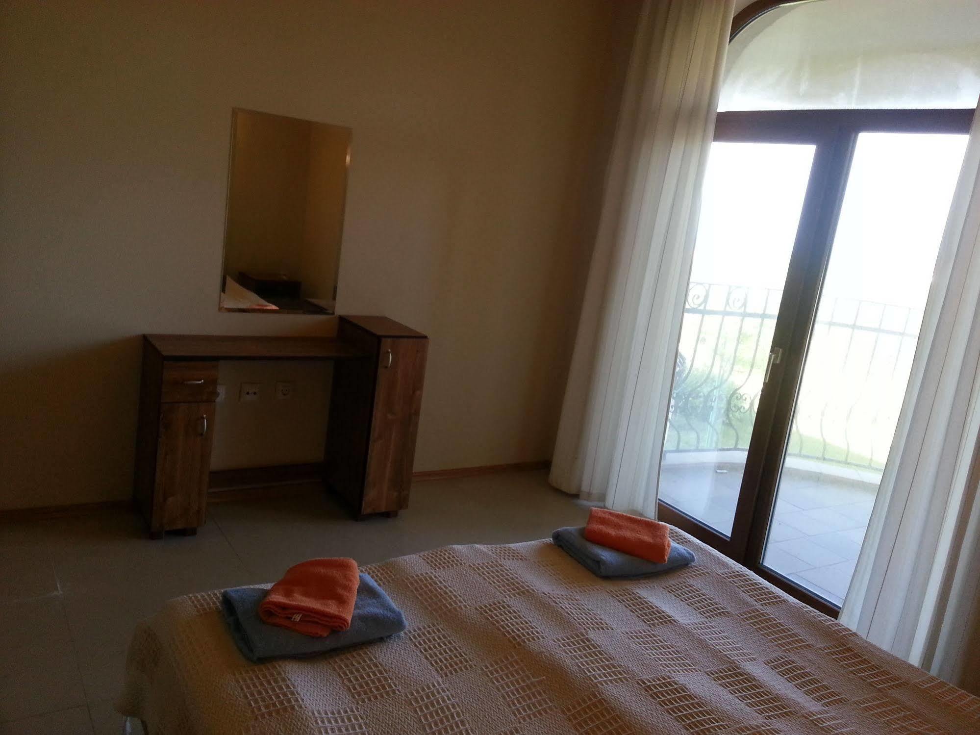 Menada Green Hills Apartments Созополь Экстерьер фото
