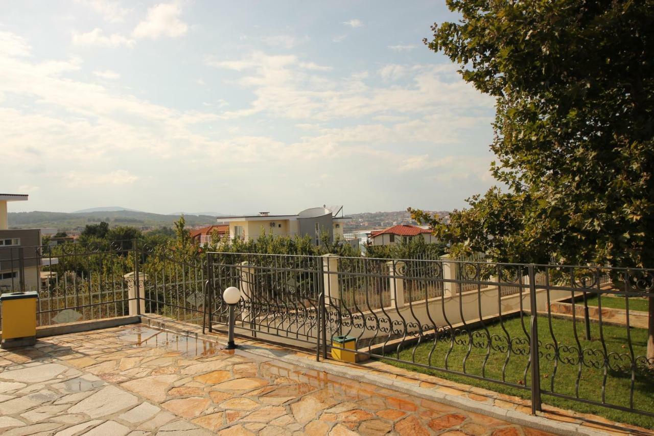 Menada Green Hills Apartments Созополь Экстерьер фото